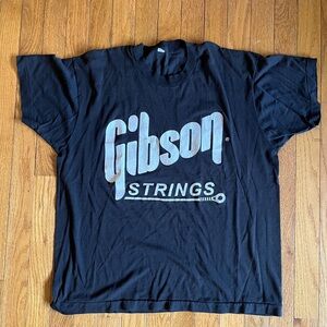 Vintage Gibson Strings Large T-shirt